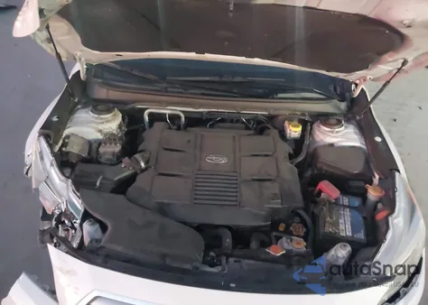 2017 Subaru Outback 3.6R Limited from USA, damaged, VIN 4S4BSEKC4H3232372